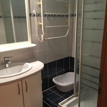 Germering Apartmanhaz Apartamento